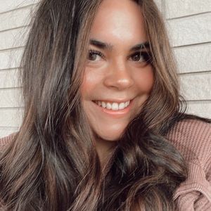 Meet your Posher, Sierra